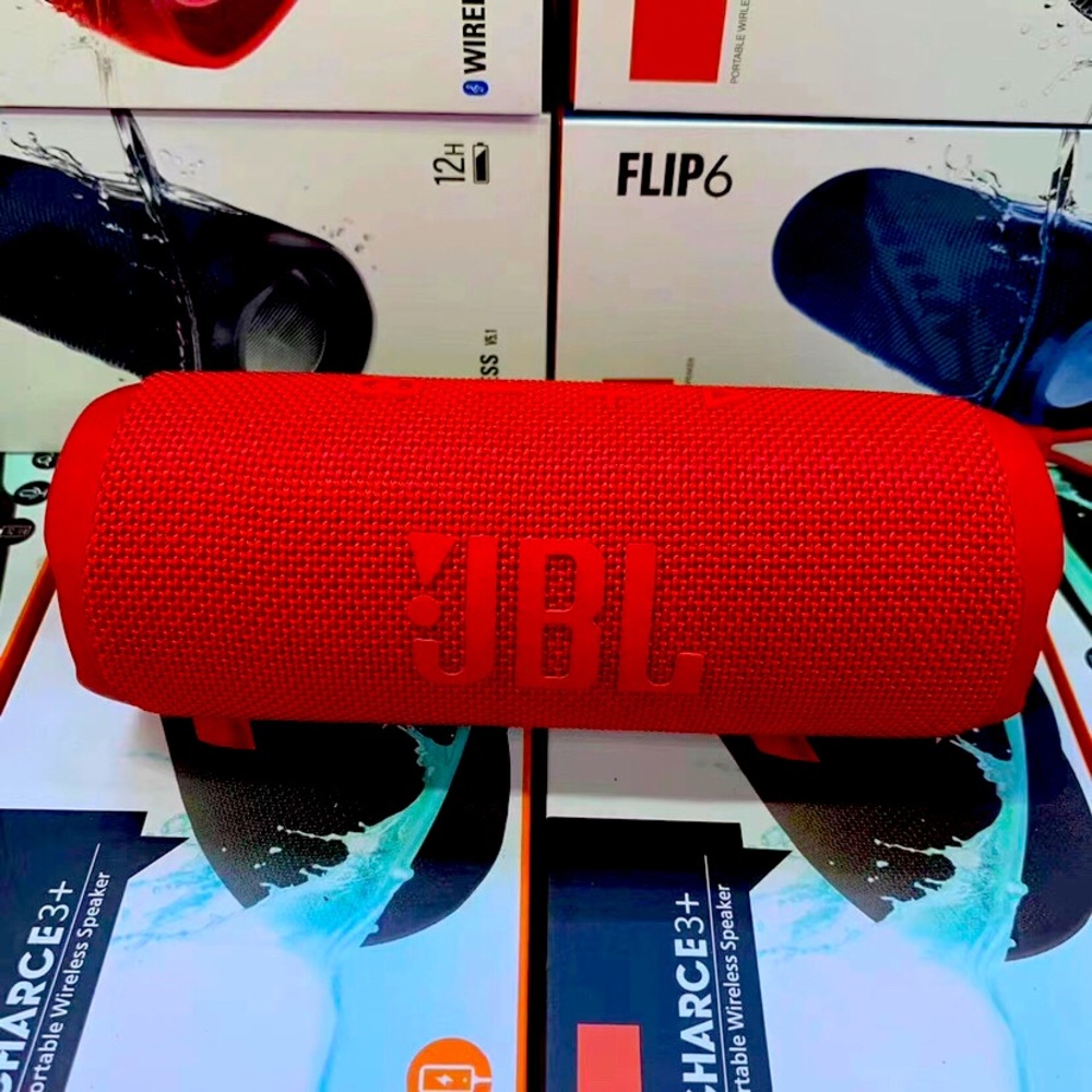 In package  **LOUD** jbl 6 speaker